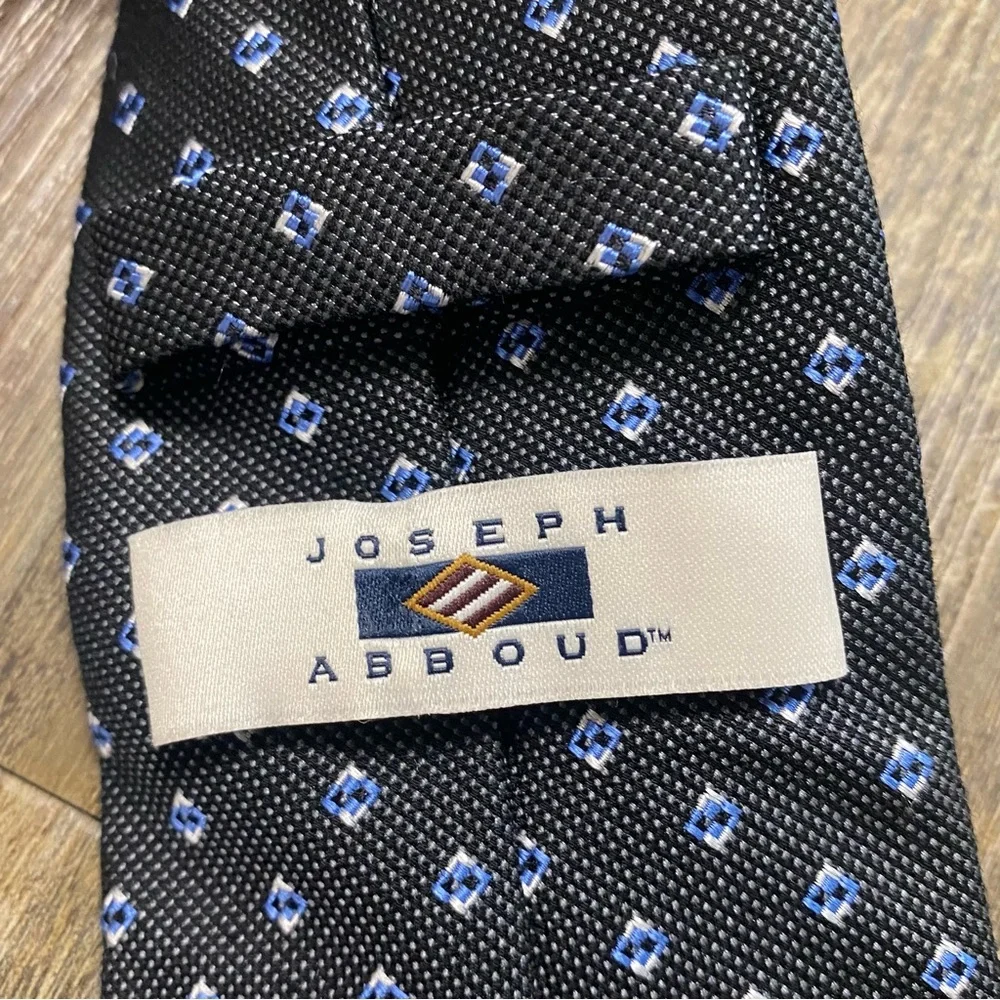 Elegant Black and Gold Men's Lot Ties Parisian Signature, QBrand, Joseph‎ Abboud